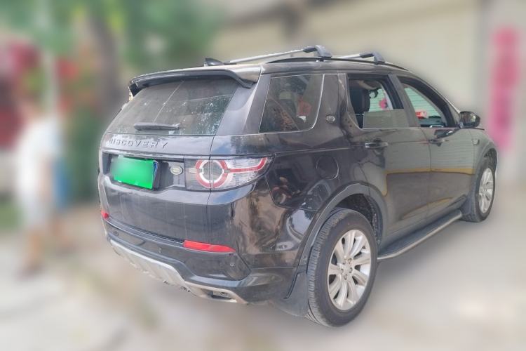 Used Land Rover Discovery Sport 2018 240 PS SE Version Rear Right 45 Deg