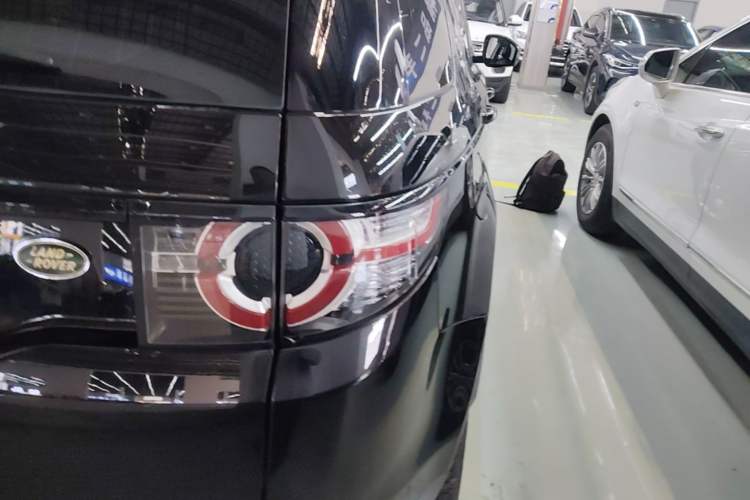 Used Land Rover Discovery Sport 2018 240 PS HSE Version Right Rear Taillight