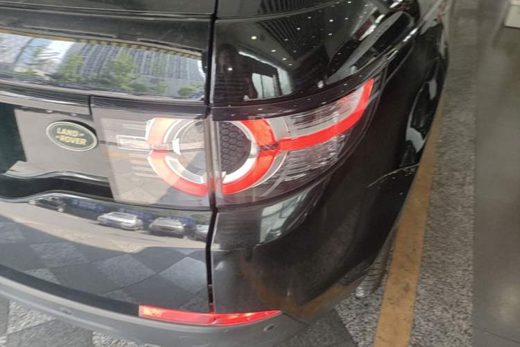 Used Land Rover Discovery Sport 2018 240 PS PURE Edition Right Rear Taillight