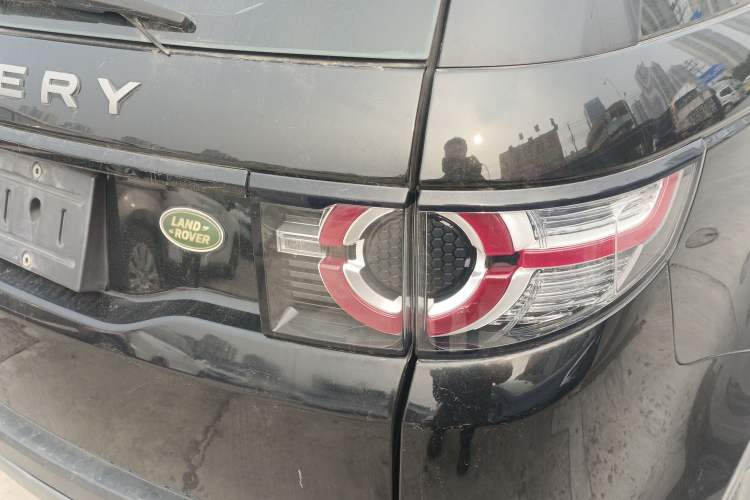 Used Land Rover Discovery Sport 2018 240 PS SE Version Right Rear Taillight