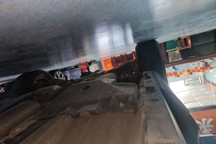 Used Land Rover Discovery Sport 2018 240 PS SE Version Right Side Sill