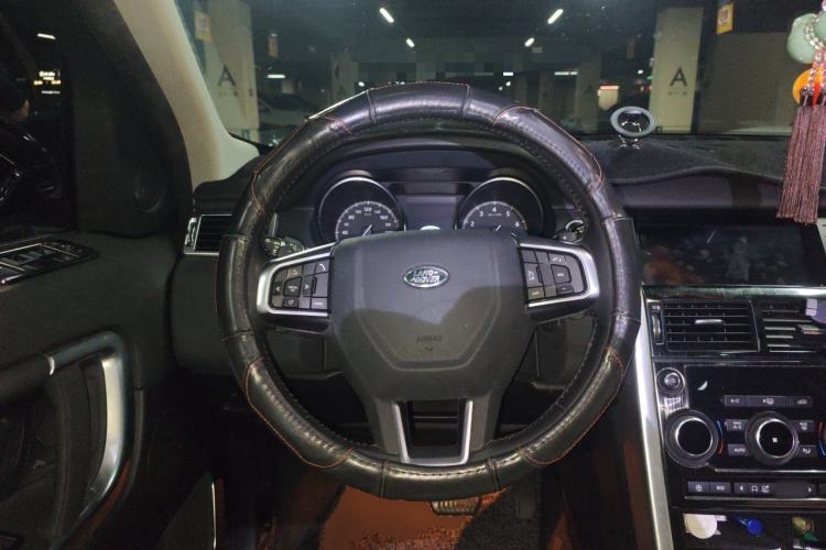 Used Land Rover Discovery Sport 2018 240 PS SE Version Steering Wheel