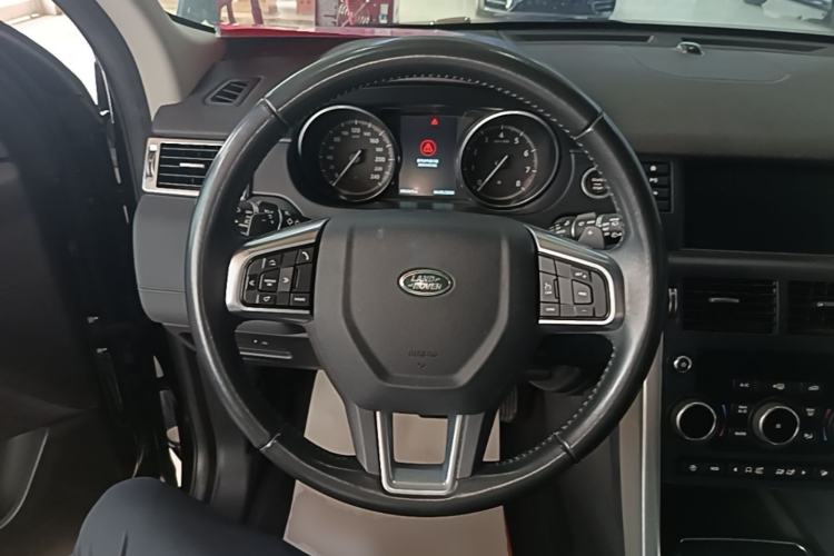 Used Land Rover Discovery Sport 2018 240 PS SE Version Steering Wheel