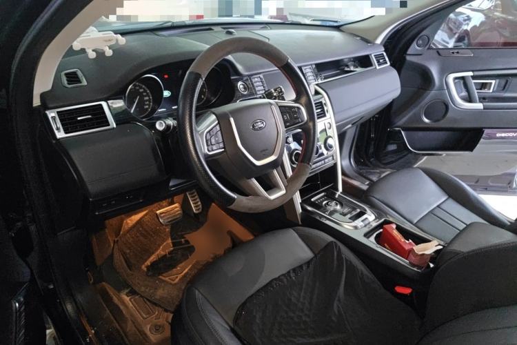 Used Land Rover Discovery Sport 2018 240 PS SE Version Steering Wheel