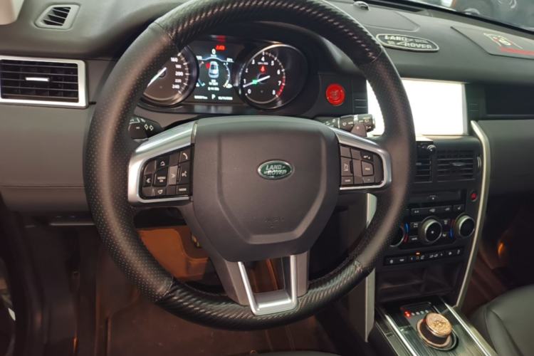 Used Land Rover Discovery Sport 2018 240 PS HSE Version Steering Wheel
