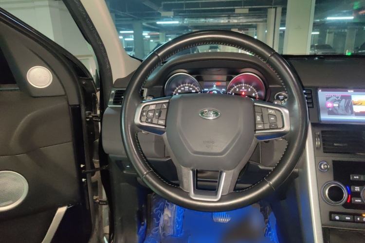 Used Land Rover Discovery Sport 2018 240 PS SE Version Steering Wheel
