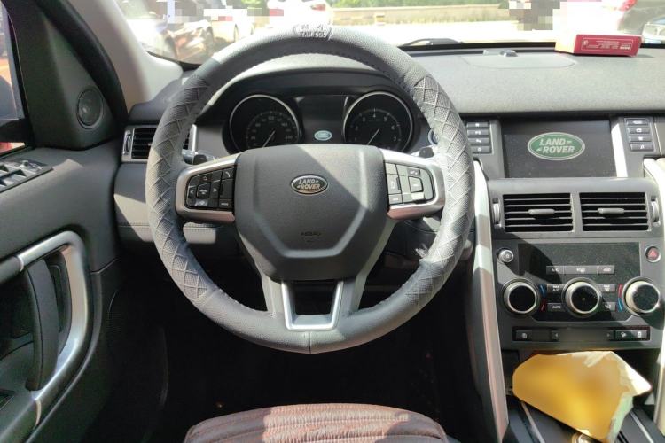 Used Land Rover Discovery Sport 2018 240 PS SE Version Steering Wheel