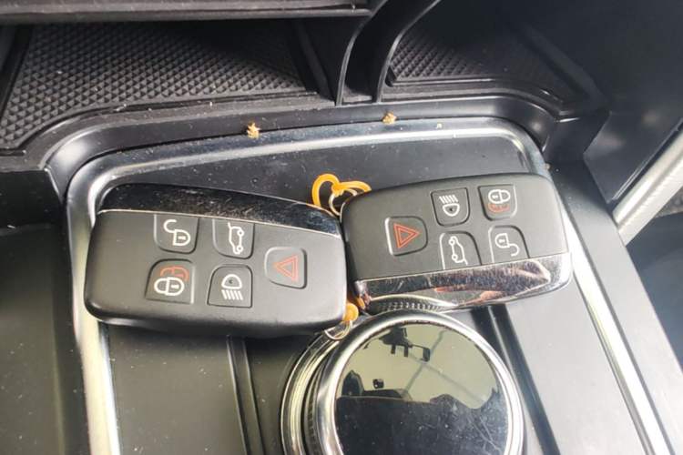 Used Land Rover Discovery Sport 2018 240 PS SE Version Vehicle Key