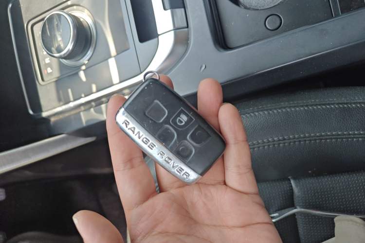 Used Land Rover Discovery Sport 2018 240 PS SE Version Vehicle Key