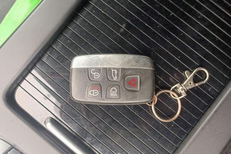 Used Land Rover Discovery Sport 2018 240 PS SE Version Vehicle Key