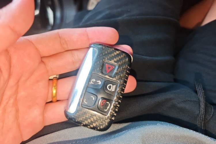 Used Land Rover Discovery Sport 2018 240 PS HSE Version Vehicle Key