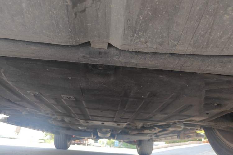 Used Land Rover Discovery Sport 2018 240 PS SE Version Chassis Front