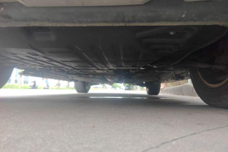 Used Land Rover Discovery Sport 2018 240 PS SE Version Chassis Front