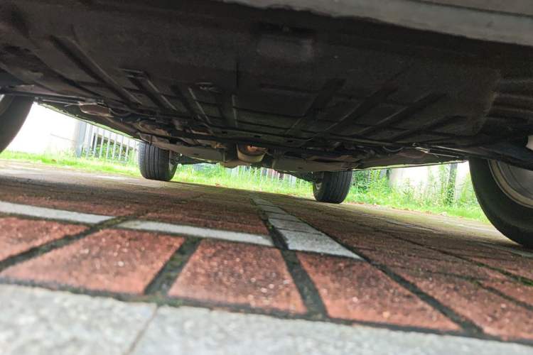 Used Land Rover Discovery Sport 2018 240 PS SE Version Chassis Front