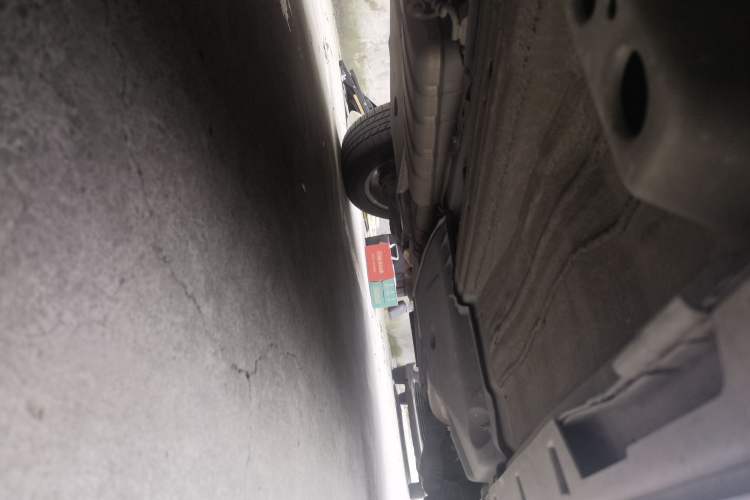 Used Land Rover Discovery Sport 2018 240 PS HSE Version Chassis Front Left