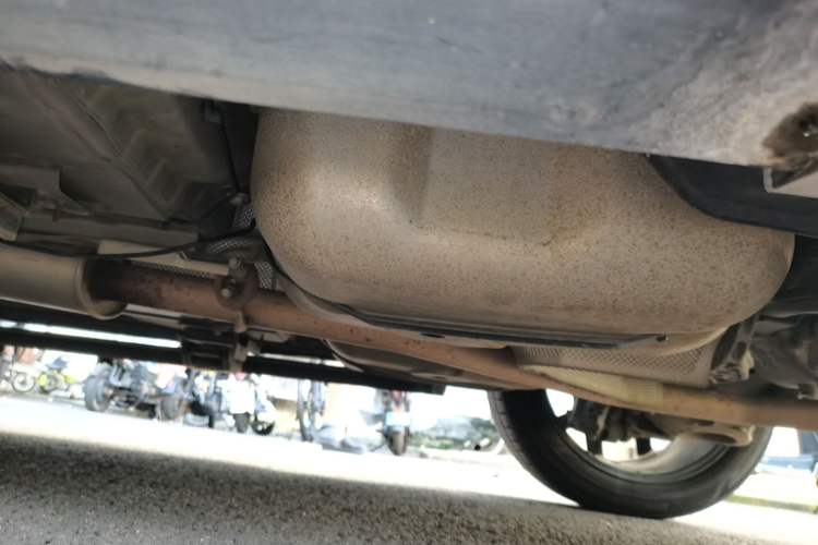 Used Land Rover Discovery Sport 2018 240 PS SE Version Chassis Rear Left