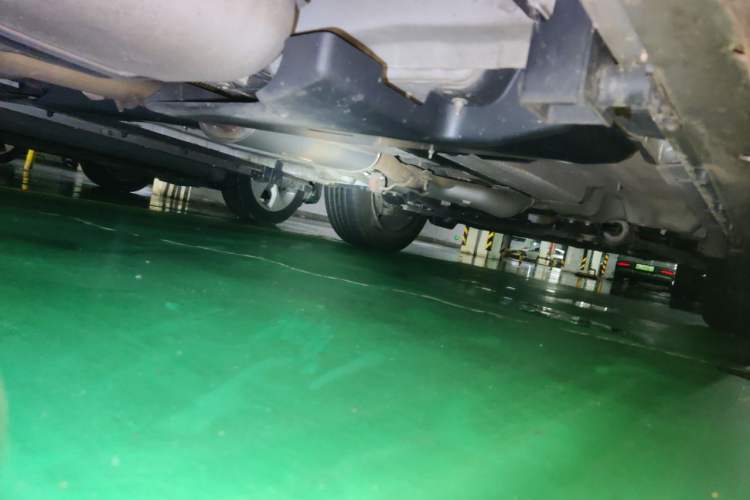 Used Land Rover Discovery Sport 2018 240 PS SE Version Chassis Rear Right