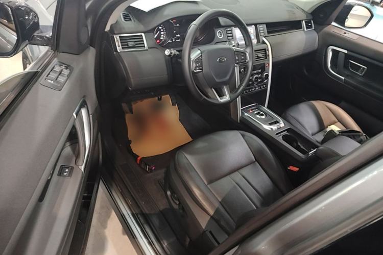 Used Land Rover Discovery Sport 2018 240 PS SE Version Driver Seat