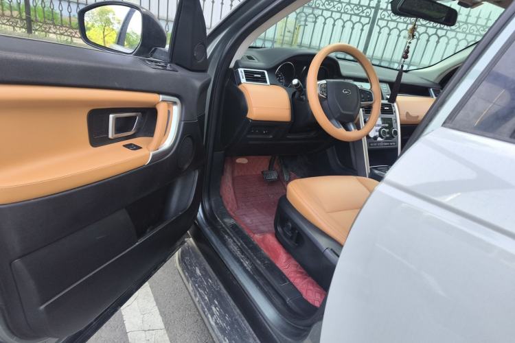 Used Land Rover Discovery Sport 2018 240 PS SE Version Driver Seat