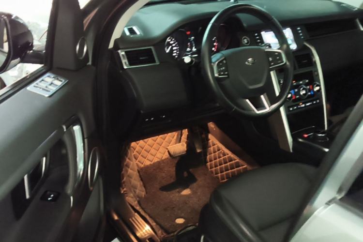 Used Land Rover Discovery Sport 2018 240 PS SE Version Driver Seat
