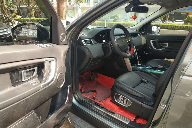 Used Land Rover Discovery Sport 2018 240 PS SE Version Driver Seat