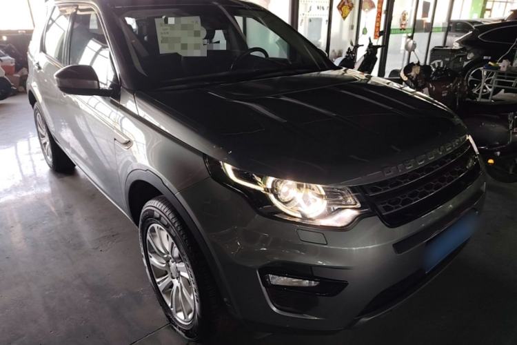Used Land Rover Discovery Sport 2018 240 PS SE Version Exterior 1