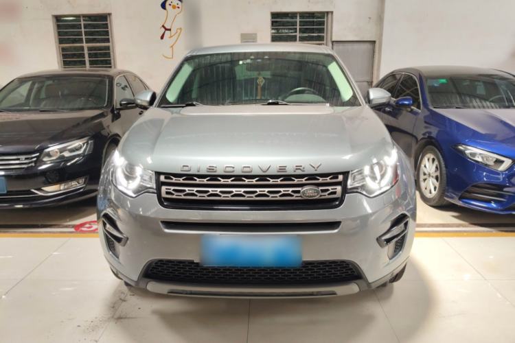 Used Land Rover Discovery Sport 2018 240 PS SE Version Exterior 1