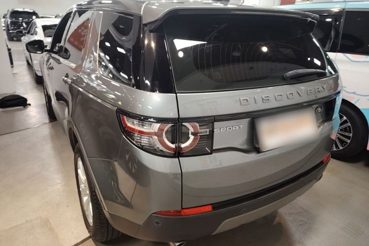 Used Land Rover Discovery Sport 2018 240 PS SE Version Exterior 2