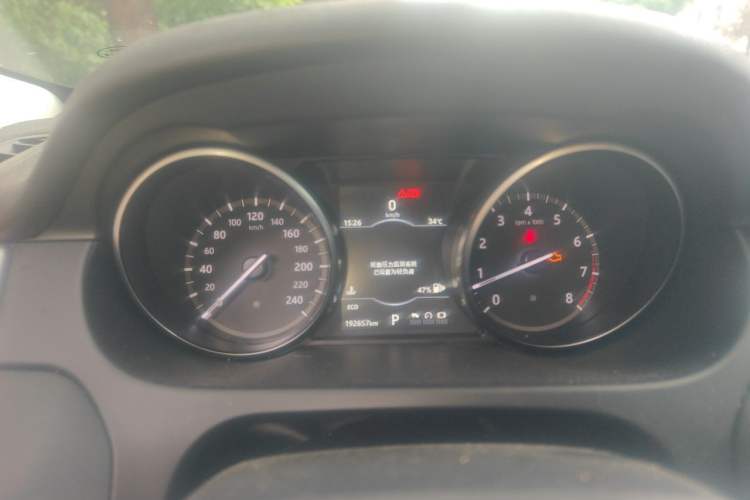 Used Land Rover Discovery Sport 2018 240 PS SE Version Instrument Cluster
