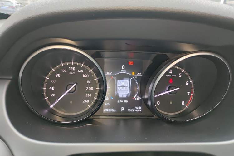 Used Land Rover Discovery Sport 2018 240 PS PURE Edition Instrument Cluster