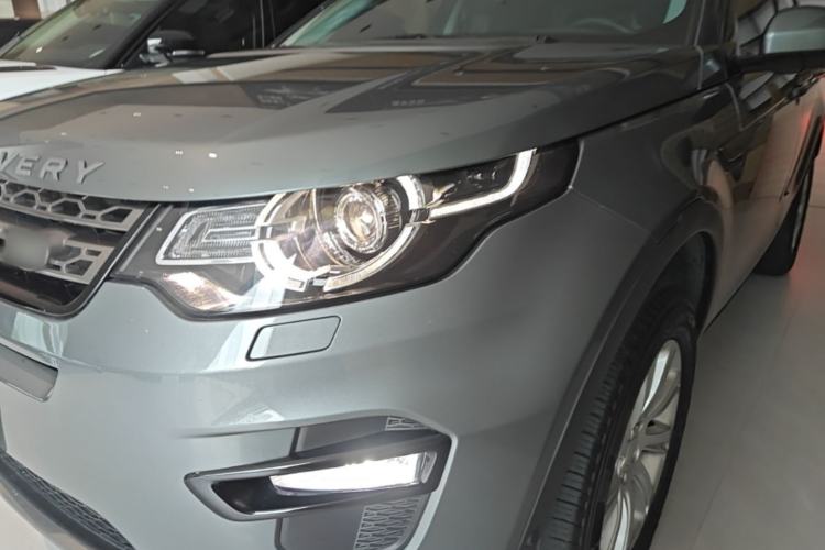 Used Land Rover Discovery Sport 2018 240 PS SE Version Left Front Headlight