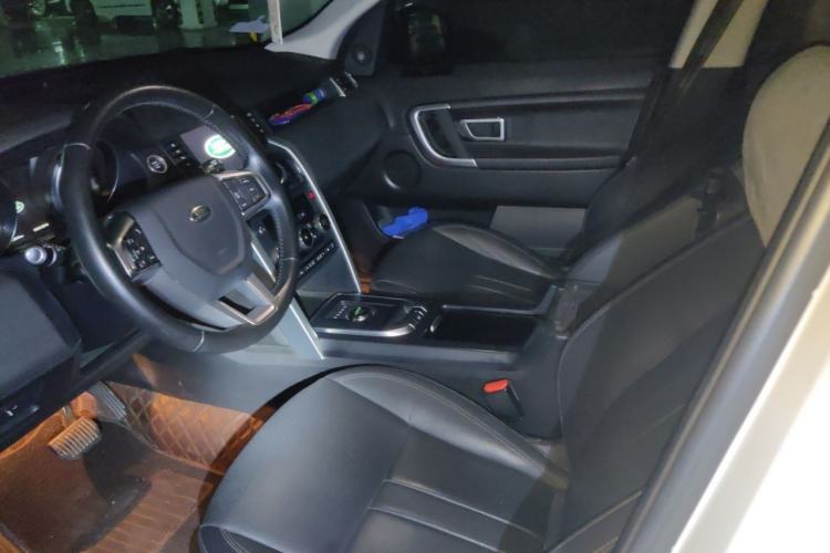 Used Land Rover Discovery Sport 2018 240 PS SE Version Left Front Seat