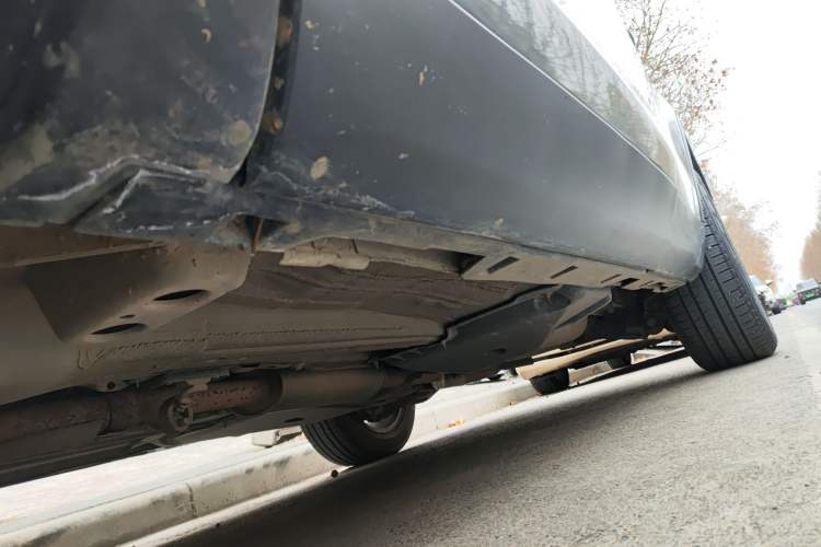 Used Land Rover Discovery Sport 2018 240 PS PURE Edition Left Side Sill