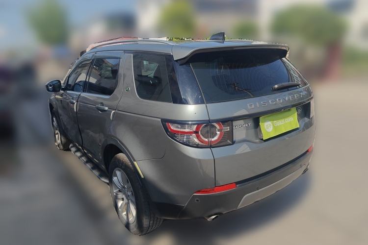 Used Land Rover Discovery Sport 2018 240 PS SE Version Rear Left 45 Deg