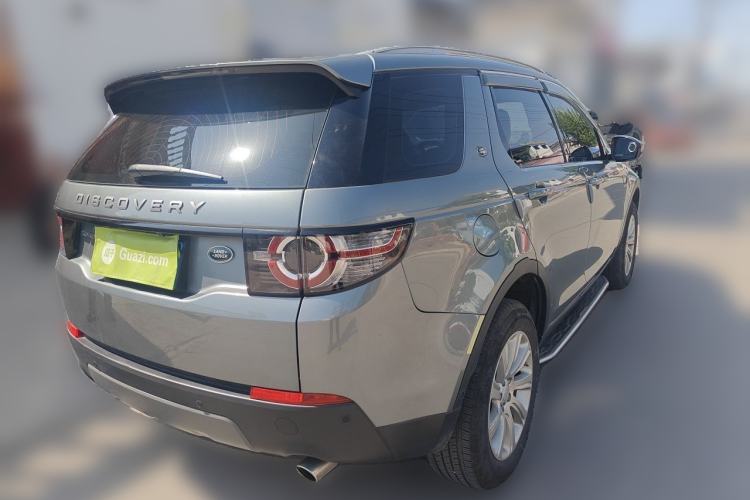 Used Land Rover Discovery Sport 2018 240 PS SE Version Rear Right 45 Deg