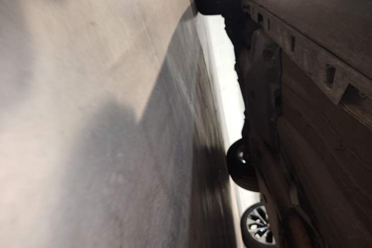 Used Land Rover Discovery Sport 2018 240 PS SE Version Right Side Sill