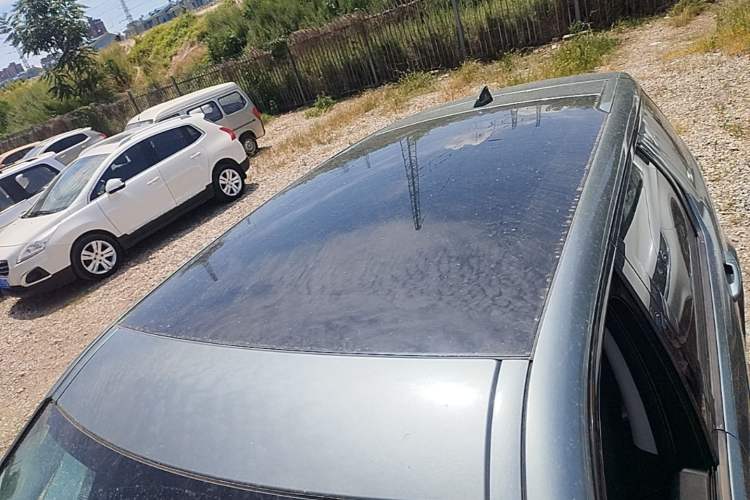 Used Land Rover Discovery Sport 2018 240 PS HSE Version Roof