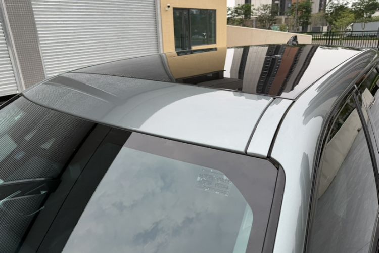 Used Land Rover Discovery Sport 2018 240 PS SE Version Roof