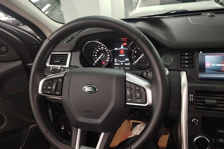 Used Land Rover Discovery Sport 2018 240 PS SE Version Steering Wheel