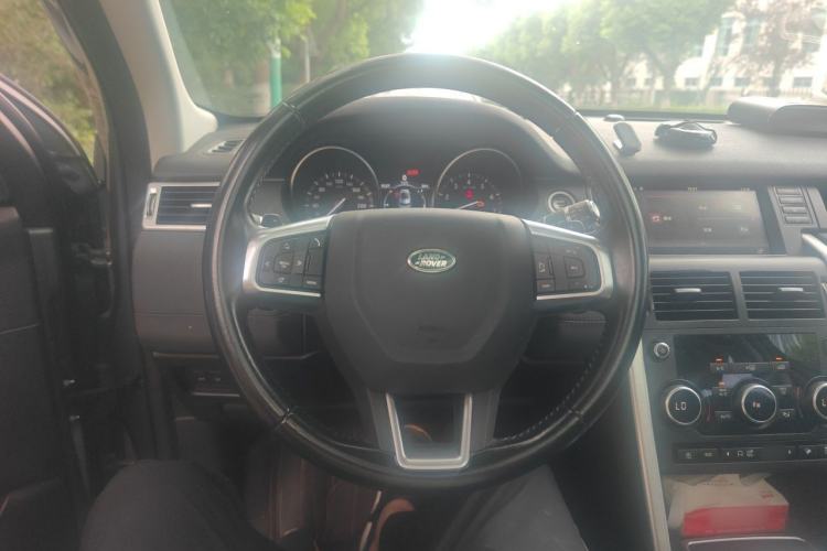 Used Land Rover Discovery Sport 2018 240 PS SE Version Steering Wheel
