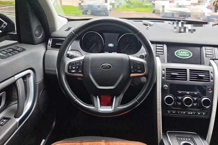 Used Land Rover Discovery Sport 2018 240 PS SE Version Steering Wheel