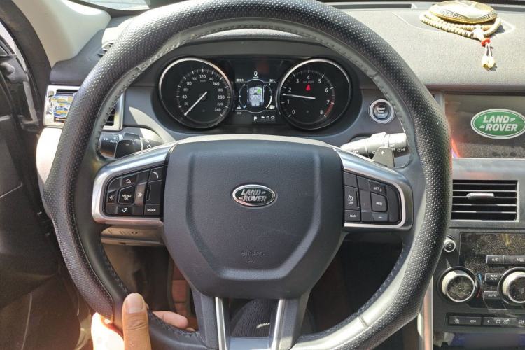 Used Land Rover Discovery Sport 2018 240 PS SE Version Steering Wheel