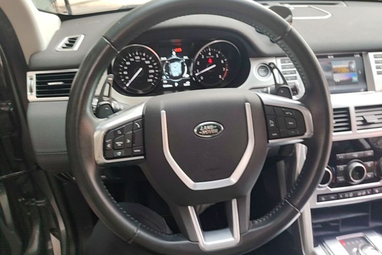 Used Land Rover Discovery Sport 2018 240 PS SE Version Steering Wheel