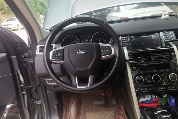 Used Land Rover Discovery Sport 2018 240 PS HSE Version Steering Wheel