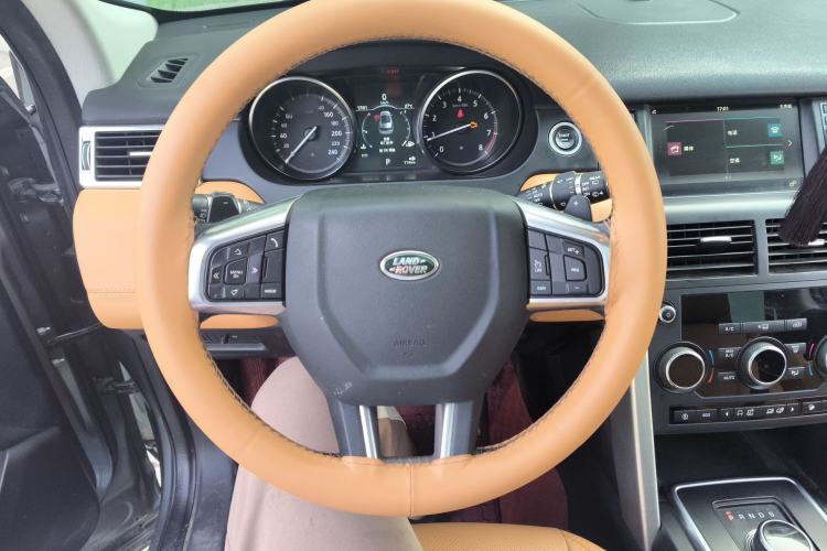 Used Land Rover Discovery Sport 2018 240 PS SE Version Steering Wheel