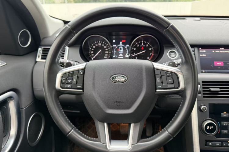 Used Land Rover Discovery Sport 2018 240 PS SE Version Steering Wheel