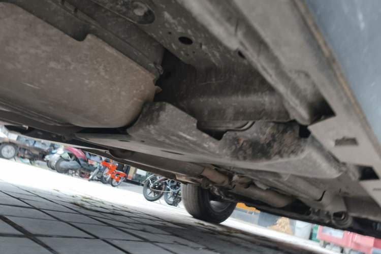 Used Land Rover Discovery Sport 2018 240 PS SE Version Chassis Rear Right