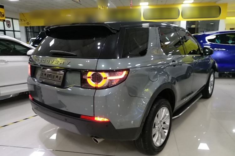 Used Land Rover Discovery Sport 2018 240 PS SE Version Rear Right 45 Deg