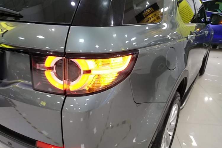 Used Land Rover Discovery Sport 2018 240 PS SE Version Right Rear Taillight