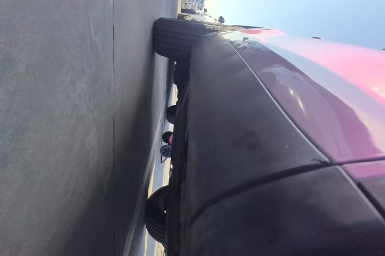 Used Land Rover Discovery Sport 2018 240 PS SE Version Right Side Sill